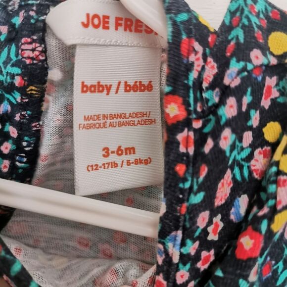 3/$15 Joe Fresh baby girl dress size 3-6 m - Picture 3 of 4